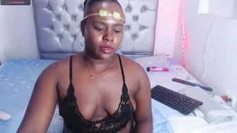 big_black_asss1 (10/15/2025)