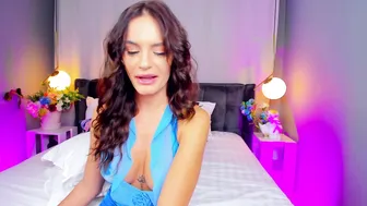 _carlawhite_ bigboobs - (10-15-2025)