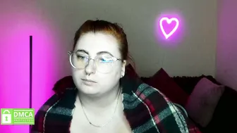 alicia_side_red (10/15/2025)