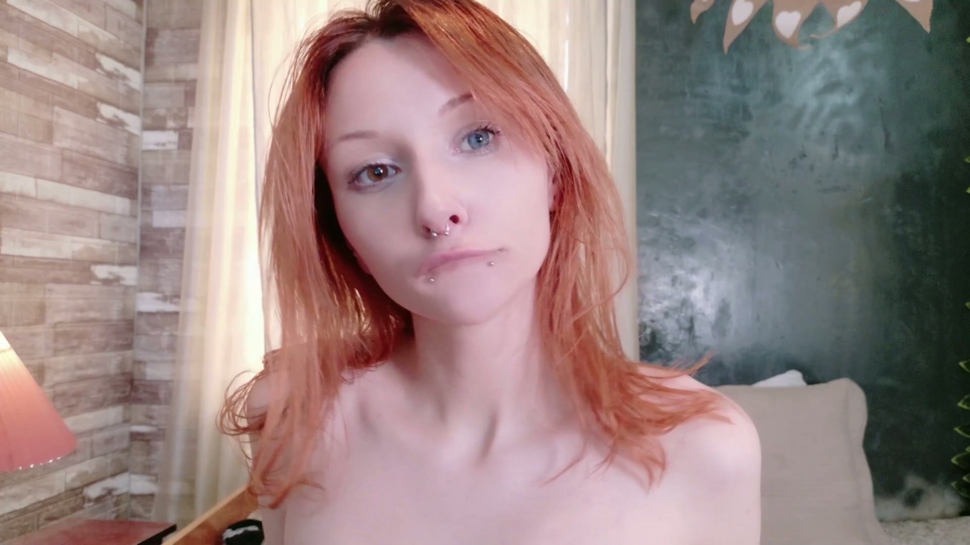 Hannaxo1 redhead sex chat cam