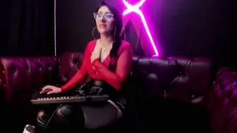 scarlett__14 slut (10-15-2025)