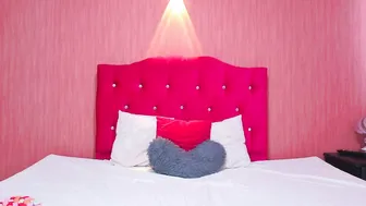 chloeturner_ 15-Oct-2025