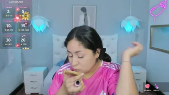 Lisa7_7 free cam show (10/15/2025)