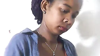 Veloanthonia nude 16-Oct-2025