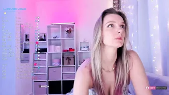 karamelsw recorded nude video 26201