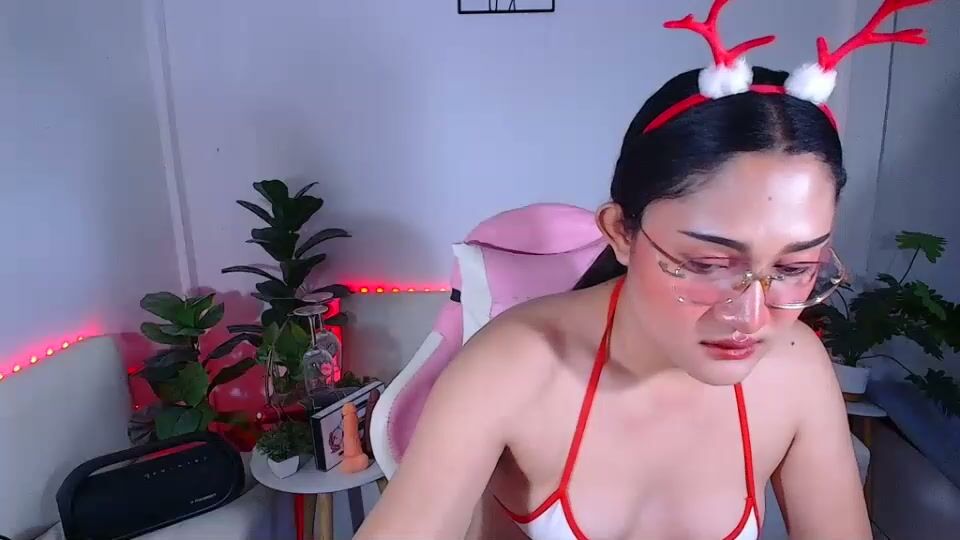 Ploysaithailand (10/16/2025)