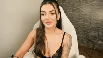 erica_xoo 10-16-2025 lovense