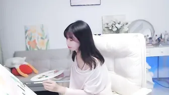 Candy8998 cum cam chat