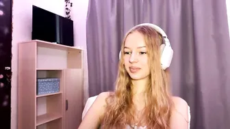 cherryrush951544 cam sex chat 10-16-2025