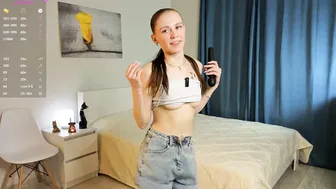emiliamilas hot webcam porn (10-16-2025)