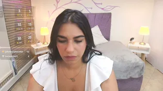 lia_blake_ (10/16/2025)