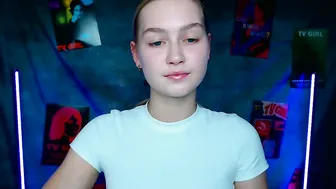_mademoiselle_e bigboobs nude cam