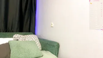 ladawndepippo live cam show (10/16/2025)