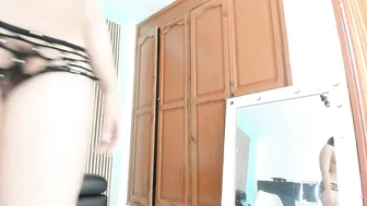 Laurarossi_nova anal - 10-16-2025
