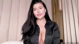 Moniqueeass lush webcam