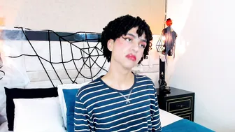 lexiiboling femboy nude on cam