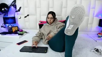 ariana_rouse_ recorded nude video 262742