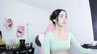 antonella_28_ pvt (10-17-2025)