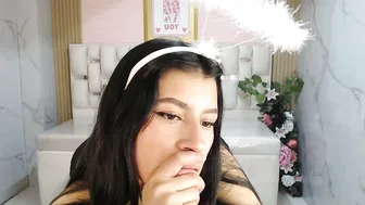 helena1_s 17-Oct-2025 chat cam porn