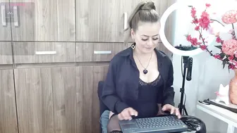 maghenta recorded nude video 263341