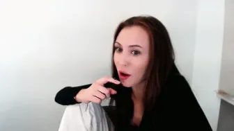 nikonara_ 10/17/2025