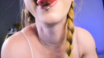 dana__white 17-Oct-25