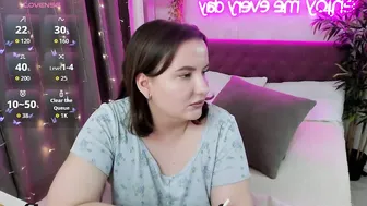 katyaneilson porn chat 10/17/2025