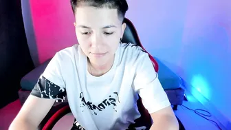 nicocoox sex cam 10/17/2025