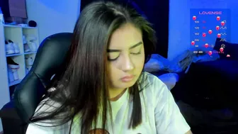 Agatha_riccie 10-17-2025