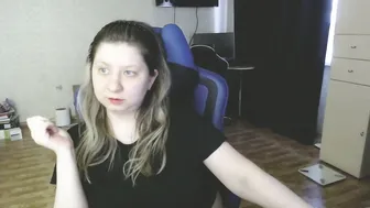 Richemily bigboobs 10/17/2025