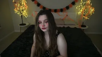 Magicpeachhs nude on cam 10/17/2025