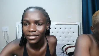 Horny_laurell lesbian stream
