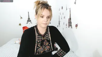stephaniewild blonde 10/17/2025