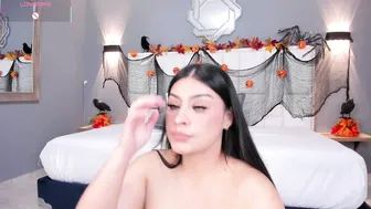 Samanthaa_22_ video cam porn 10-17-2025