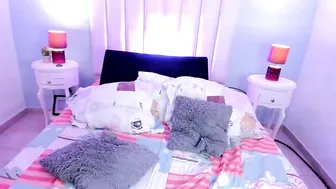 Viiooleet amateur live cam video 10-17-2025
