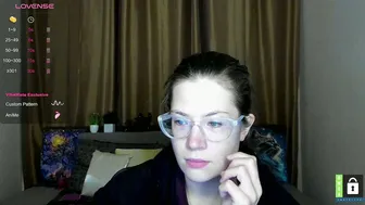 Alicia_folow xxx porn cam (10/17/2025)