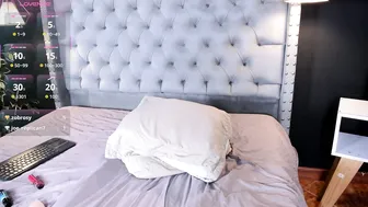 Naomy_gyal chat porn video 17 October 2025
