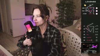 Alexa_feels 17-Oct-2025 feet