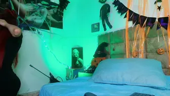 mia_0_ posing on cam 17-Oct-25