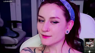 Sonicsupergirl amateur cam show - 17-Oct-25