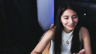 Cozy7couple 18-Oct-25 ohmibod