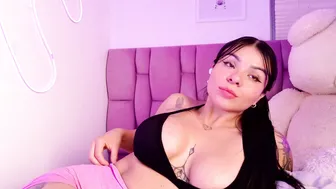 Sophia_karsonn on webcam (10-18-2025)