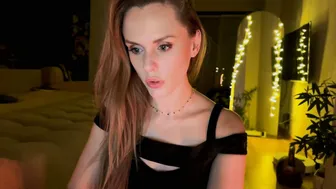 kissnova_ (10-18-2025) new