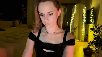kissnova_ (10-18-2025) new