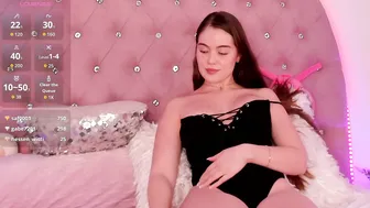 sweet_cherryss new live on cam