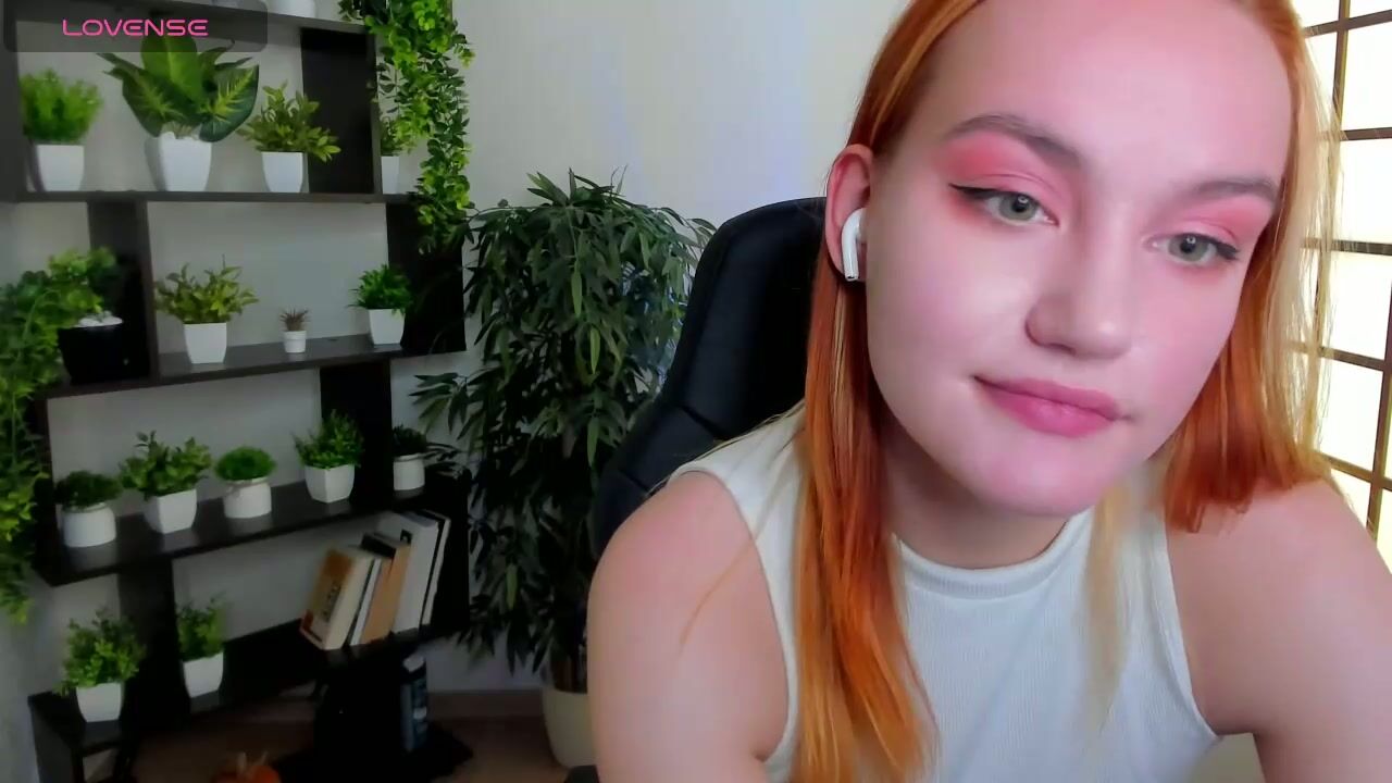 fane_stain chat cam sex (10-18-2025)