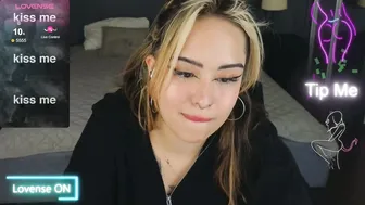 kim_brownie feet - 18-Oct-25
