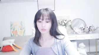 candy8998 (10/18/2025)