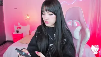 cuteezoe 10/18/2025 porn chat