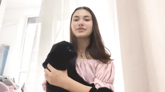eloisetatsuhara shy 18-Oct-2025
